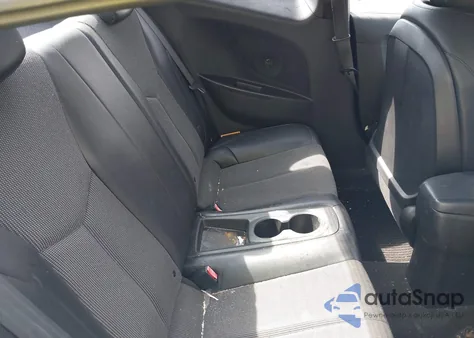 2012 Hyundai Veloster Base W/Black z USA, uszkodzony, nr VIN KMHTC6AD4CU028286